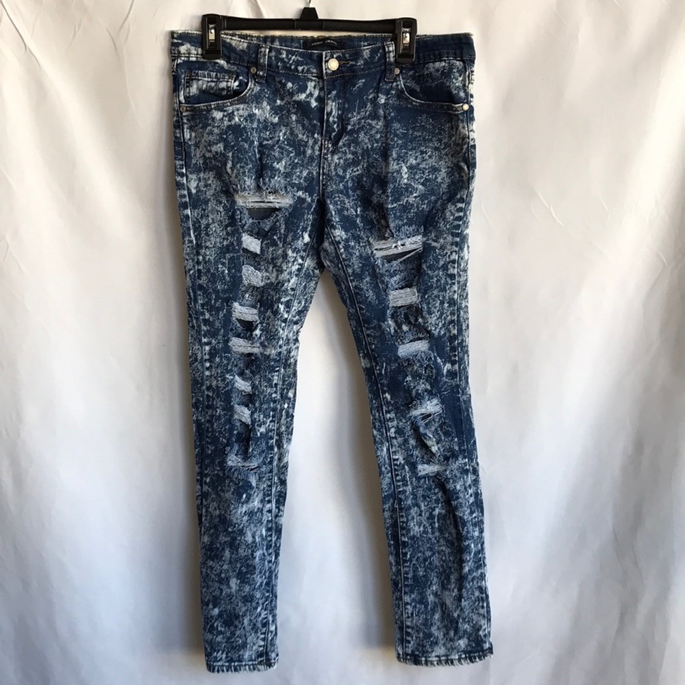 GoGo acid wash distressed skinny jeans, size 13